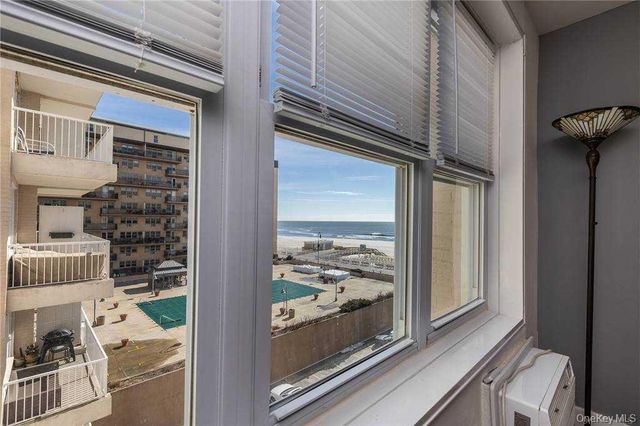 522 Shore Road 4A, Long Beach, NY 11561