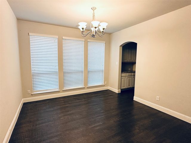 4712 EL Paso Street, Mckinney, TX 75070