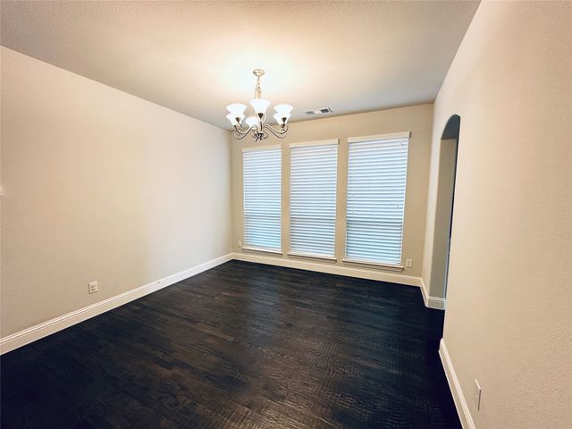 4712 EL Paso Street, Mckinney, TX 75070