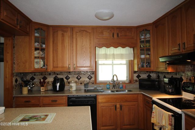 206 Stratford Road, Havelock, NC 28532