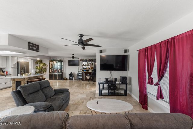 4716 W CHRISTY Drive, Glendale, AZ 85304