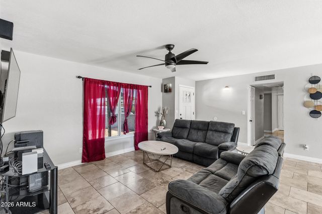4716 W CHRISTY Drive, Glendale, AZ 85304