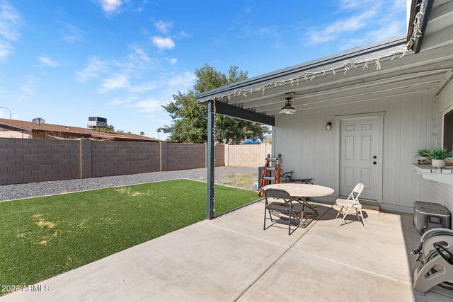 4716 W CHRISTY Drive, Glendale, AZ 85304