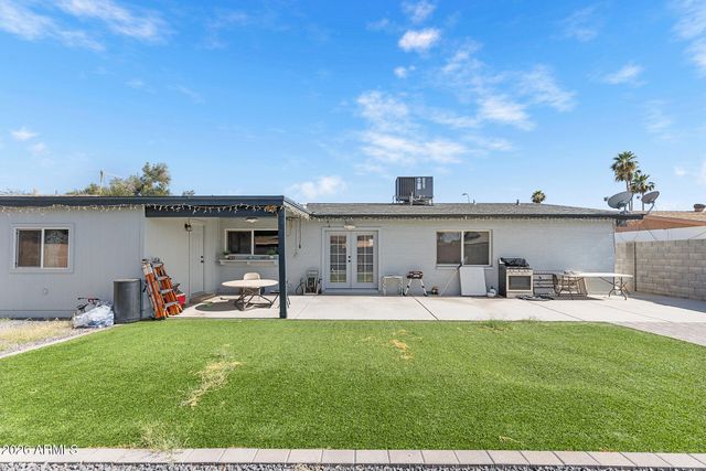 4716 W CHRISTY Drive, Glendale, AZ 85304