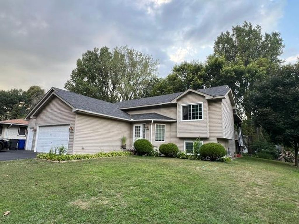 715 California Avenue E, Saint Paul, MN 55106 — photo 4