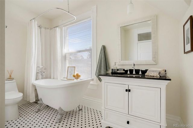 228 W 1st Avenue W, Denver, CO 80223