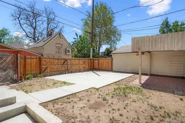 228 W 1st Avenue W, Denver, CO 80223