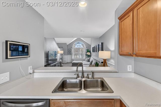 468 Village Lane 3, Milford, MI 48381