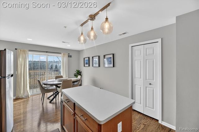 468 Village Lane 3, Milford, MI 48381