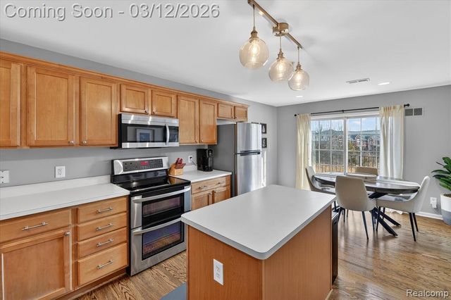 468 Village Lane 3, Milford, MI 48381