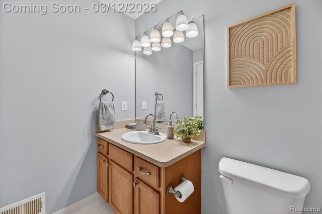 468 Village Lane 3, Milford, MI 48381