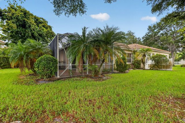 2426 SANDY CAY, West Palm Beach, FL 33411