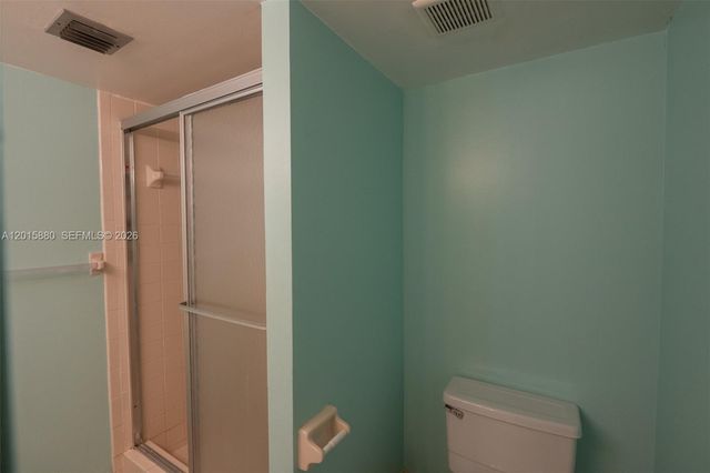 6800 Cypress Rd 415, Plantation, FL 33317