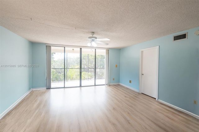6800 Cypress Rd 415, Plantation, FL 33317