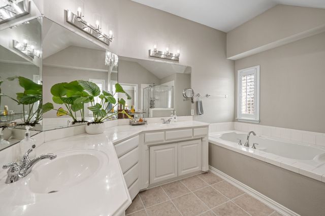 3500 Silverwood Court, Bedford, TX 76021