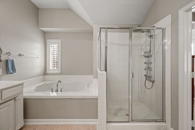 3500 Silverwood Court, Bedford, TX 76021