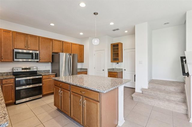 17195 HICKORY WIND DRIVE, Clermont, FL 34711