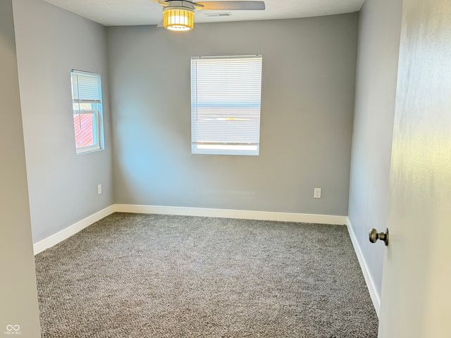 615 N East Street, Tipton, IN 46072