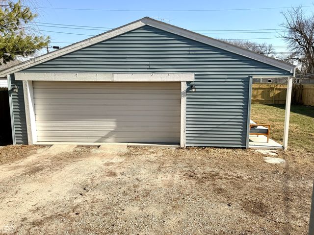 615 N East Street, Tipton, IN 46072