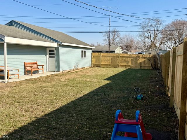 615 N East Street, Tipton, IN 46072