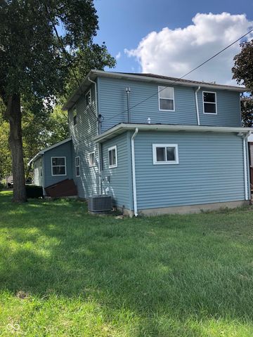 615 N East Street, Tipton, IN 46072