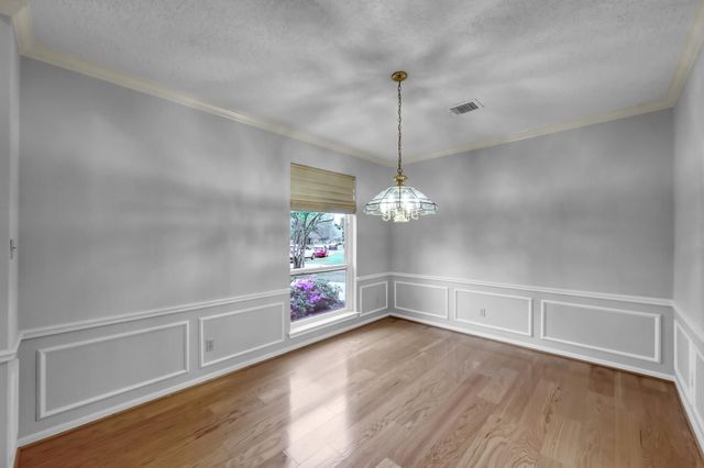 92 S Bonneymead Circle, The Woodlands, TX 77381