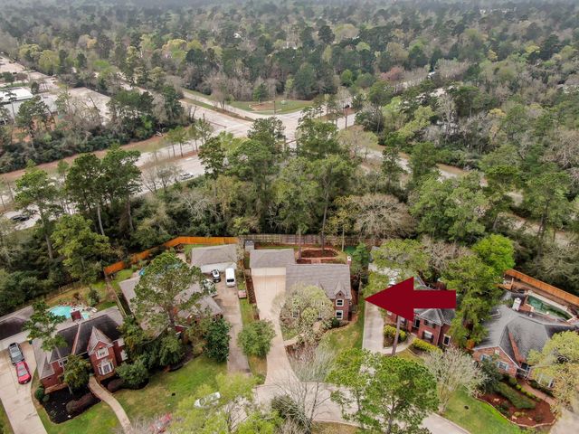 92 S Bonneymead Circle, The Woodlands, TX 77381