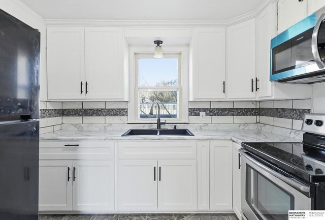 125 N Maple Street, Fremont, NE 68025