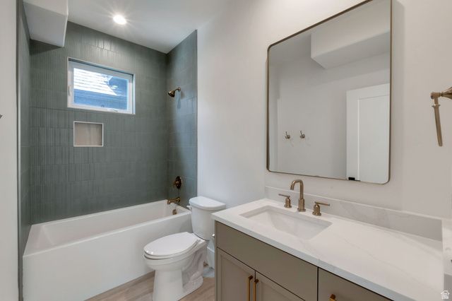 6382 W HOLLY'S POND LN, Herriman, UT 84096
