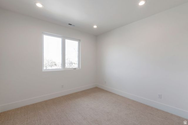 6382 W HOLLY'S POND LN, Herriman, UT 84096