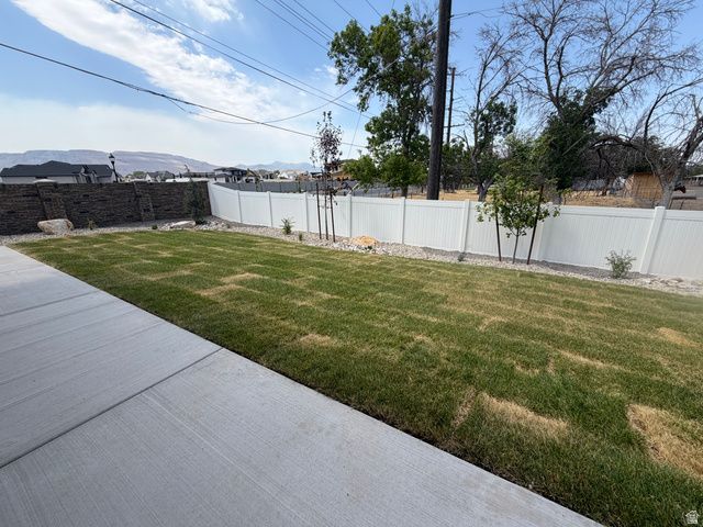 6382 W HOLLY'S POND LN, Herriman, UT 84096