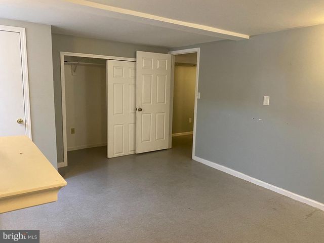 20 LINCOLN PL, Whitehall, PA 18052