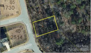 706 Chatsworth Circle SE 2, Lenoir, NC 28645
