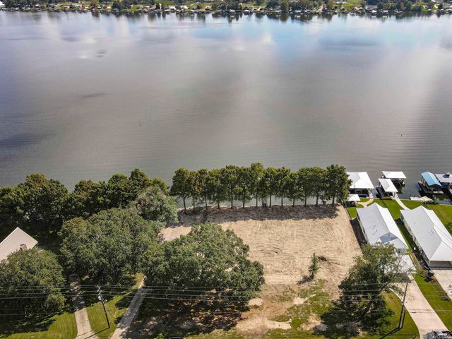 A-3 False River Dr, New Roads, LA 70760