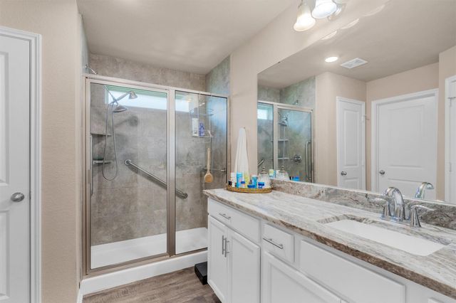 121 Dove Landing Court, Navasota, TX 77868