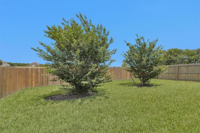 121 Dove Landing Court, Navasota, TX 77868