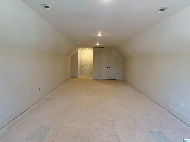 317 LAKE CREEK DRIVE, Guntersville, AL 35087