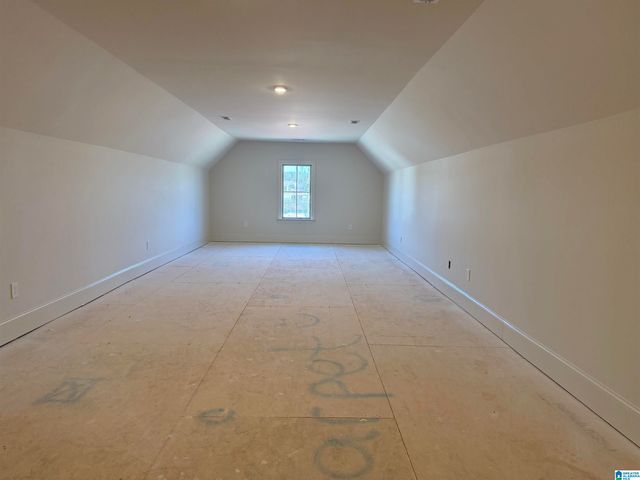 317 LAKE CREEK DRIVE, Guntersville, AL 35087