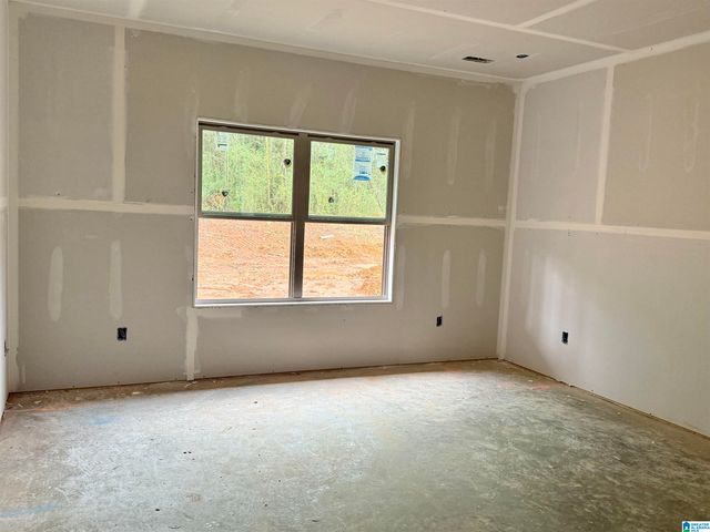 317 LAKE CREEK DRIVE, Guntersville, AL 35087