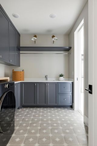 2045 BridgeVine Court, Independence, MN 55359