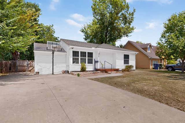 1317 Lakeside Drive, Garland, TX 75040