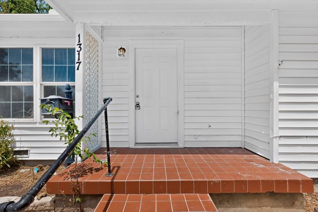 1317 Lakeside Drive, Garland, TX 75040