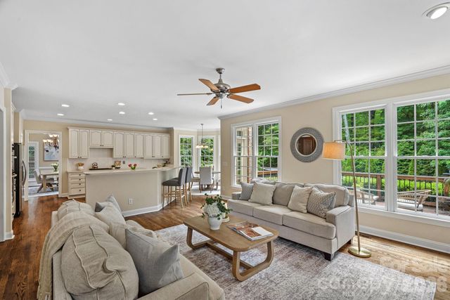 3124 Rhett Butler Place, Charlotte, NC 28270