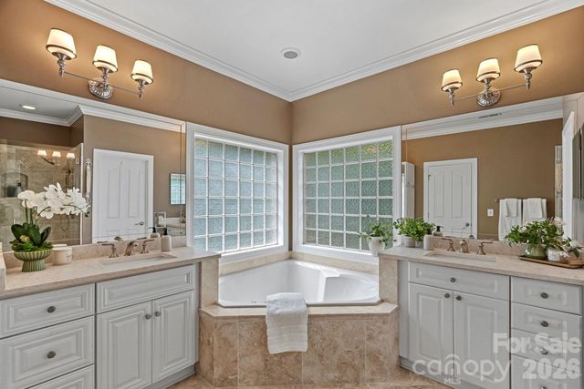 3124 Rhett Butler Place, Charlotte, NC 28270
