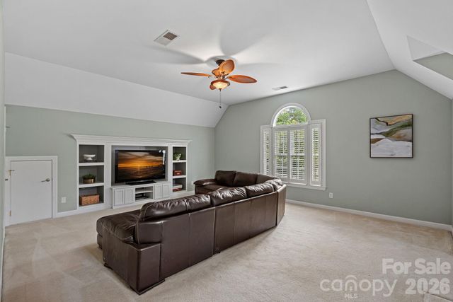 3124 Rhett Butler Place, Charlotte, NC 28270