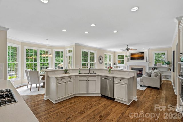 3124 Rhett Butler Place, Charlotte, NC 28270