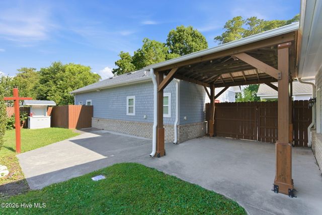 621 Hadley Court, Wilmington, NC 28405