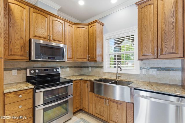 621 Hadley Court, Wilmington, NC 28405