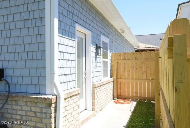 621 Hadley Court, Wilmington, NC 28405