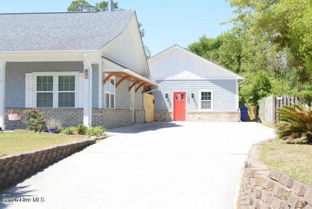 621 Hadley Court, Wilmington, NC 28405
